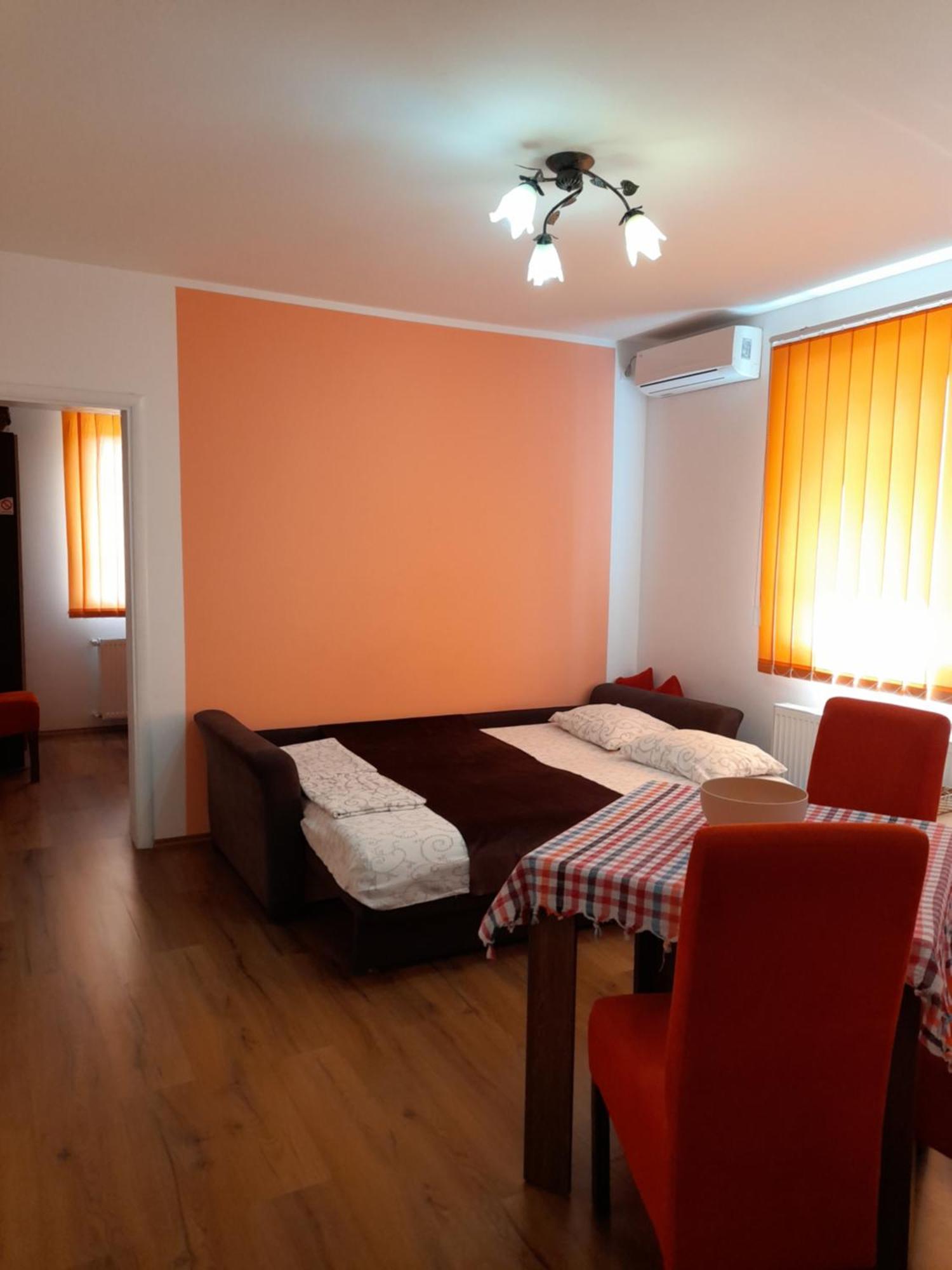 Kety Apartments Kragujevac Rum bild