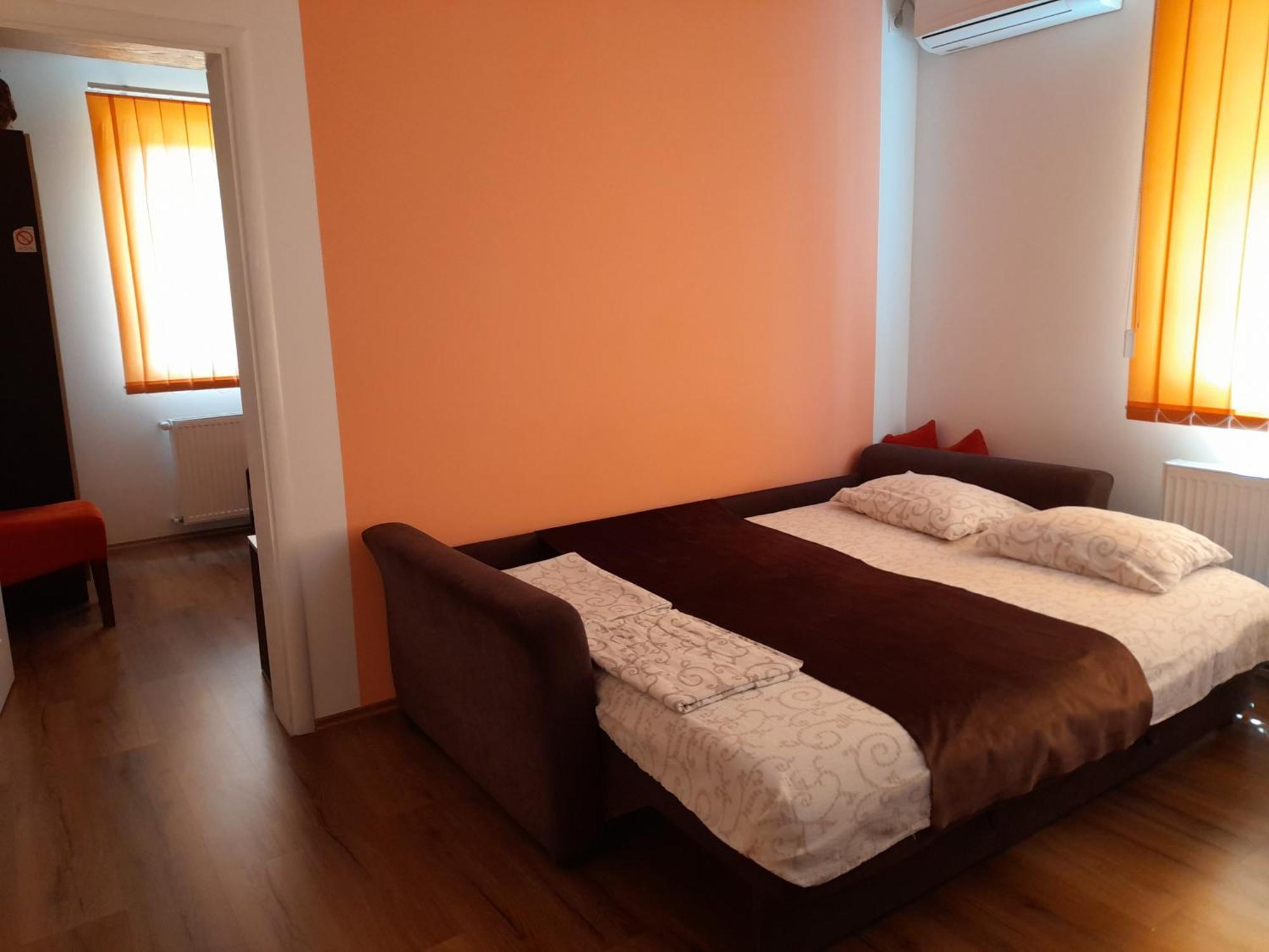 Kety Apartments Kragujevac Rum bild
