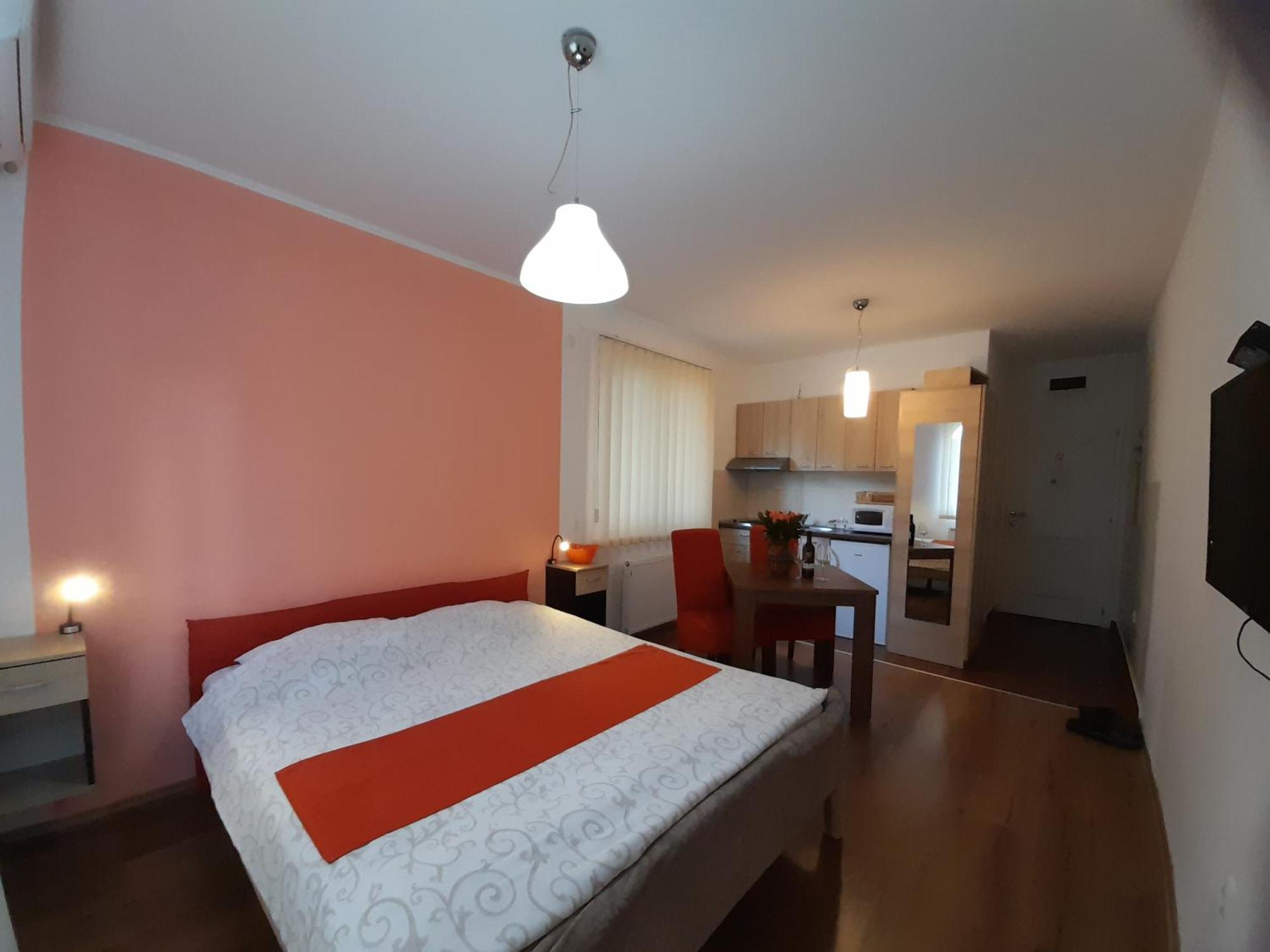 Kety Apartments Kragujevac Rum bild